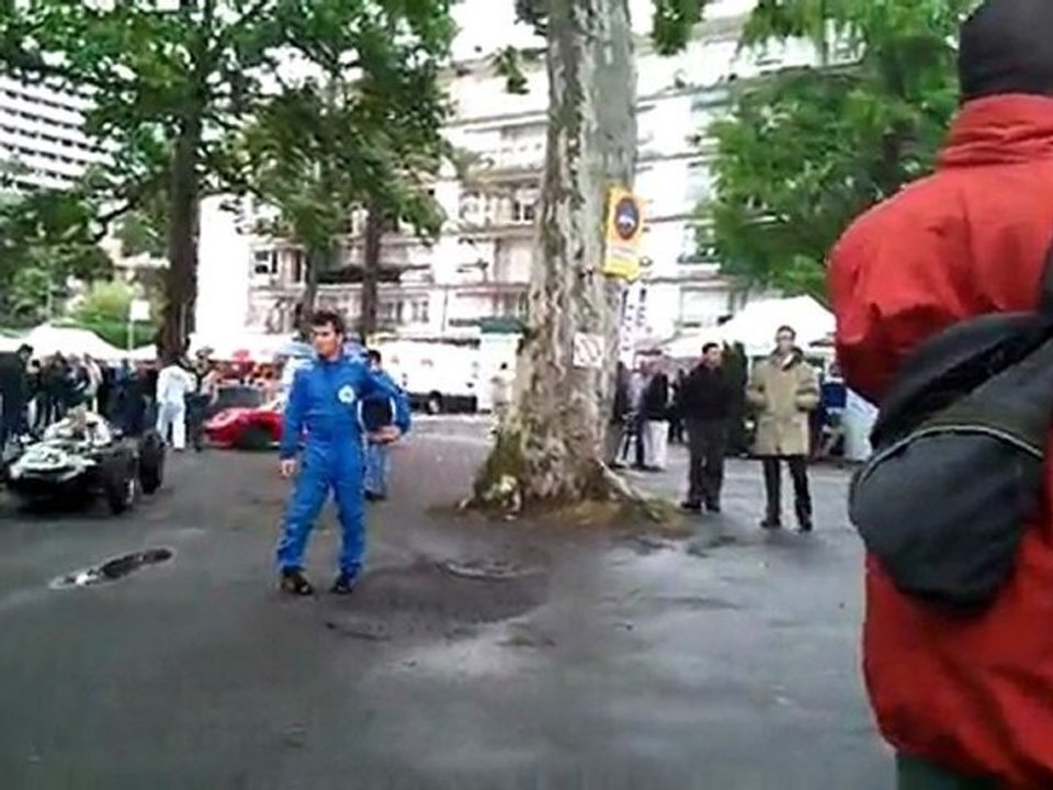 Vidéo grand prix de pau historique austin mini