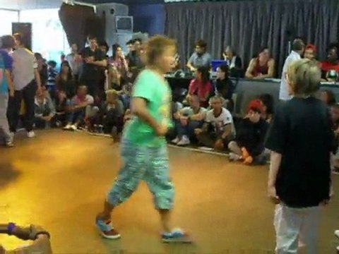 battle 2011 new style et break dance - Bboy street session 9