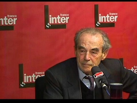 Robert Badinter : L'exhibition organisée de Dominique Strauss-Kahn par la police américaine, ... ça n'a rien à voir avec la Justice américaine