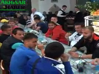 Köfteci Ramiz'den Akhisar Spor'a Özel Prim