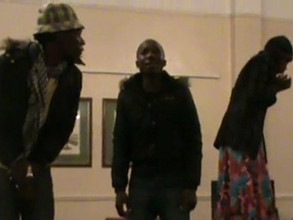 Swallow fools poor Aurelia