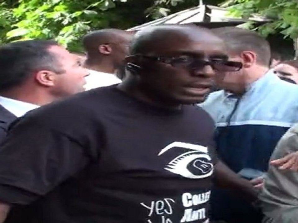 L'ENVERS DU DECOR DE LA COMMEMORATION DE L'ABOLITION DE L'ESCLAVAGE du 10 mai 2011 - une vidéo Actu et Politique