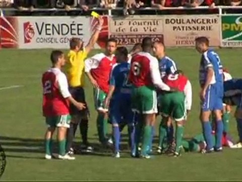 Foot CFA : Le Poiré Sur Vie / Saint Pryvé (0 à 0)