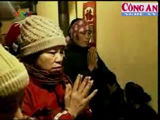 Nhức nhối vấn nạn trong lễ hội