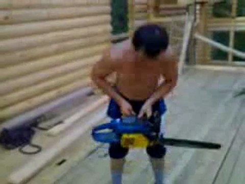 0309 - Dure dure de démarrer la tronçonneuse