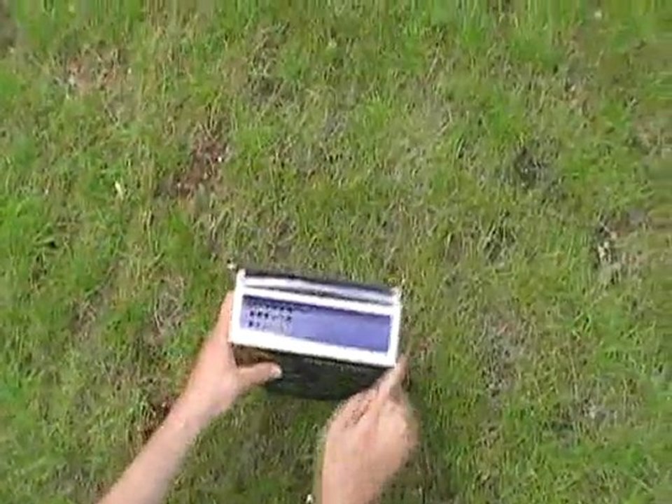 SHARK Lampe torche / chargeur de téléphone étanche