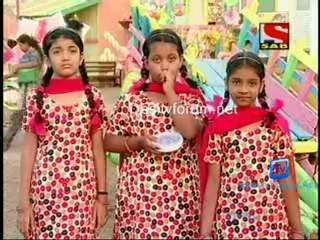 Lapataganj - 17th May 2011 Video Watch Online Part2