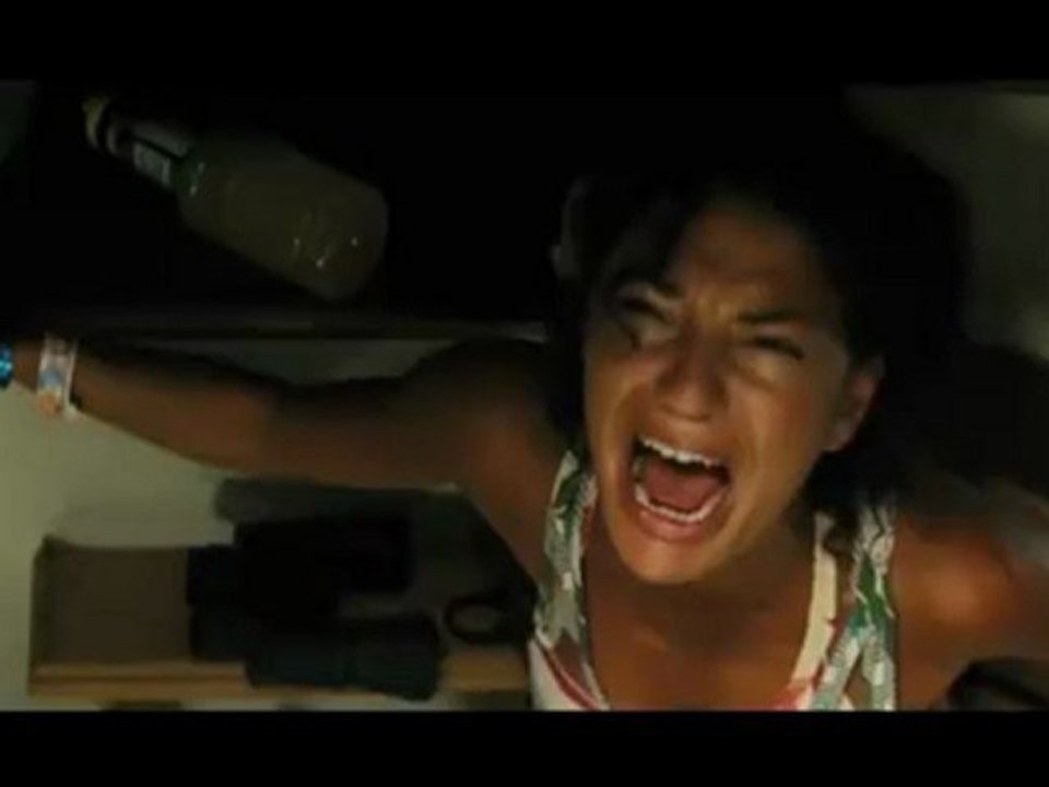 Piranha (2010) - FULL MOVIE - Part 3/10