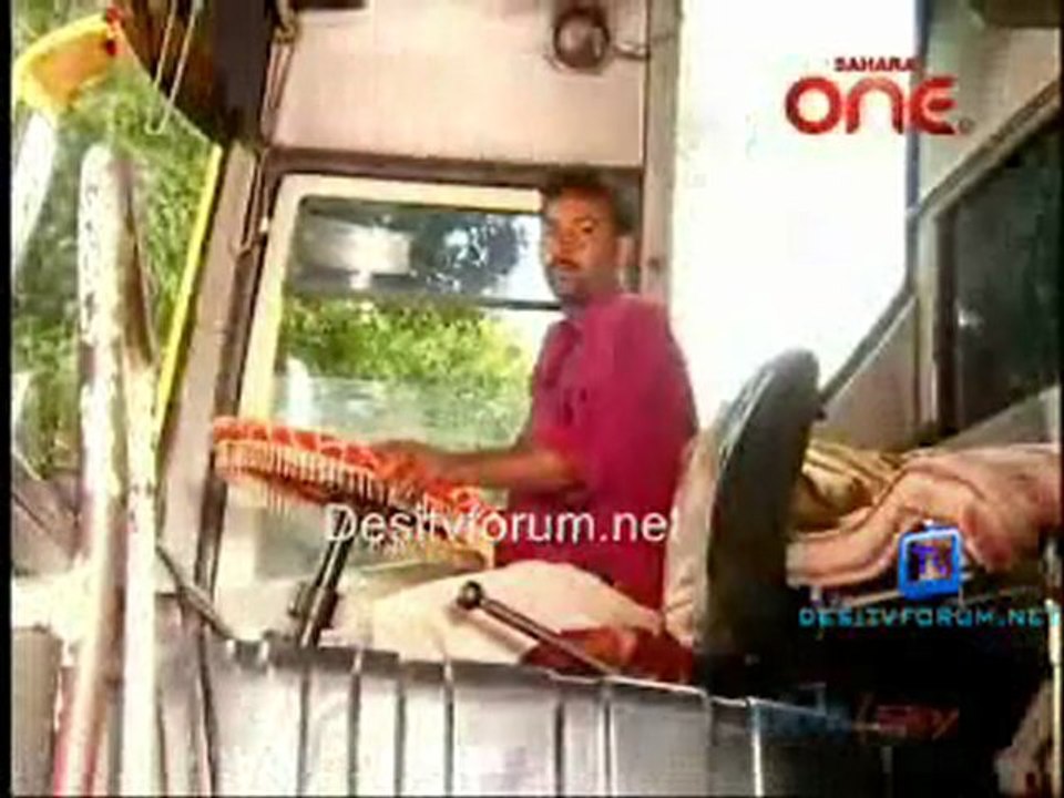 Kaala Saaya  - 17th May 2011 Watch Online Part2