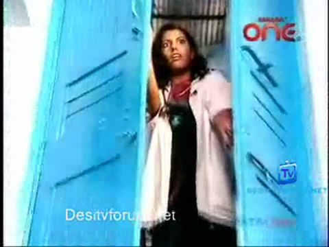 Kaala Saaya - 17th May 2011 Watch Online Part3