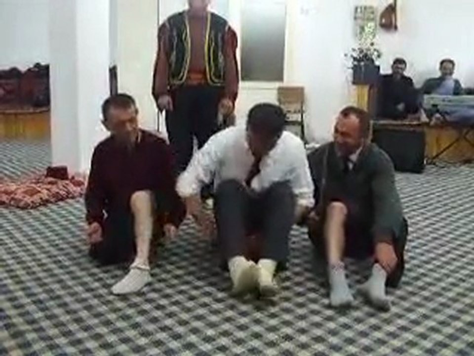 Yöresel Müthiş Bir Oyun. Kopma Garantili