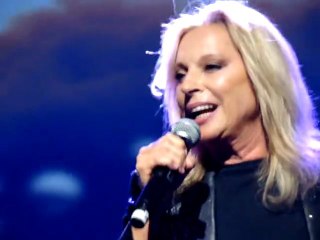 VERONIQUE SANSON 2011 PARIS GRAND REX RIEN QUE DE L'EAU LIVE