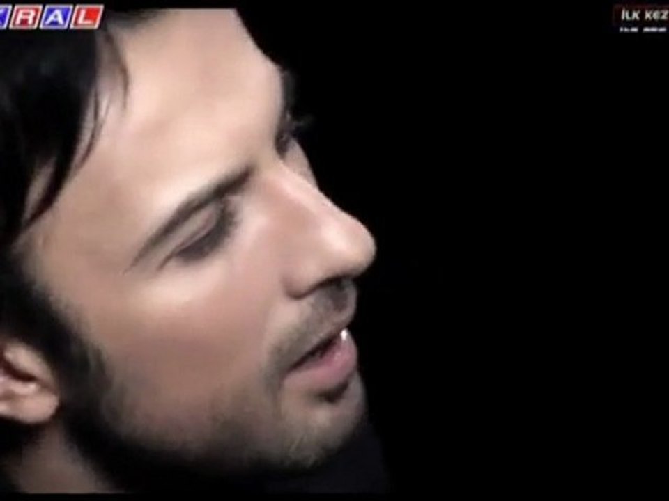 CılqıNn   Ümit Sayın & Tarkan - Gitme/WwW.SeSLiTuRKGeNCLiGi.CoM