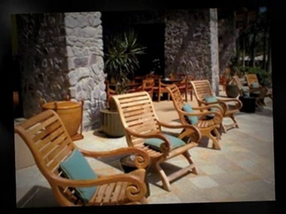 Finding Custom Outdoor Furniture Online