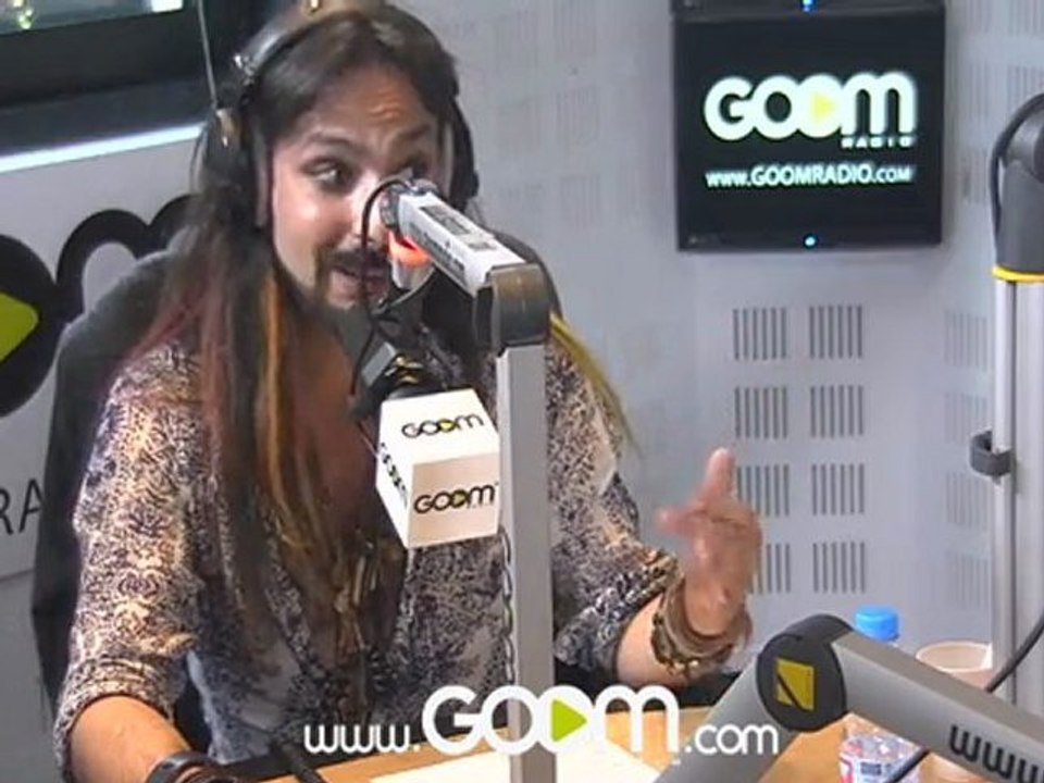 Le Daily Live - "Life on mars" - David Bowie reprise par Laszlo Jones