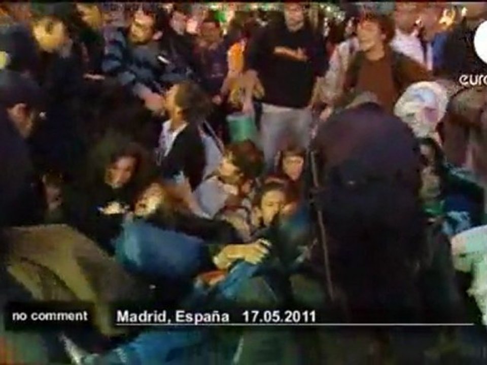 17 mai 2011 - Intervention musclée de la police à Madrid