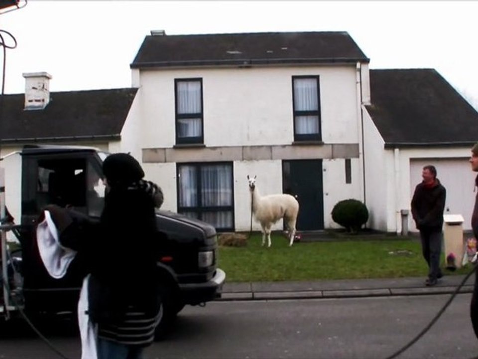 Julien Doré - Teaser Clip "Kiss Me Forever"