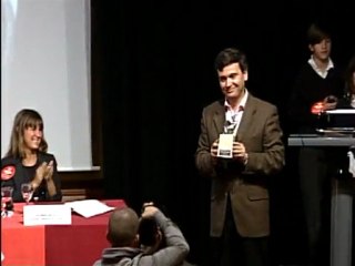 César Fernández García recibe el Premio La Galera en la sede del Instituto Cervantes