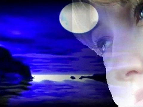 Çiğdem Yarkın - Akşamın Olduğu Yerde Bekle Diyorsun HD