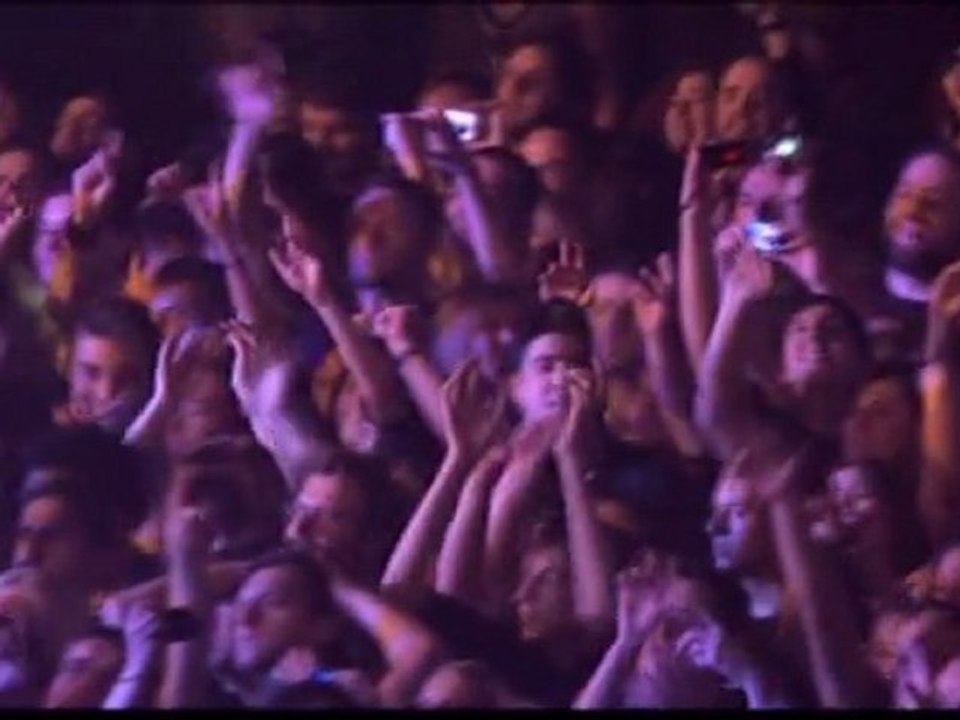 DEPECHE MODE - ENJOY THE SILENCE - BARCELONE 2009