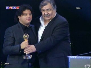 KUBAT & 17.KRAL TV MÜZIK ÖDÜLLERI