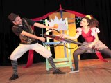 La Chaise Musicale : spectacle musico-burlesquo-clownesquo? Heu? Rigolo !!