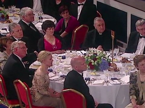 Queen expresses sympathy for victims of Anglo-Irish troubles