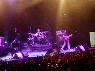 maNga - Her Aşk Ölümü Tadacak