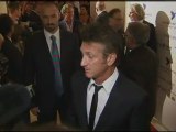 Sean Penn hosts Cannes celeb charity dinner