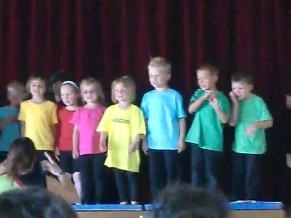 Spectacle d'école de Kilian moyenne section (1)