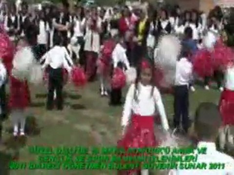 GÜZEL DİŞLİ'DE 19 MAYIS ATATÜRK'Ü ANMA VE GENÇLİK VE SPOR BAYRAMI 3