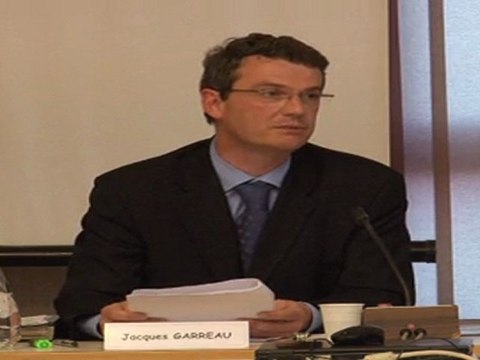 12 et 13. Demande de subvention auprès du Conseil général - Salle Jaqueline Auriol