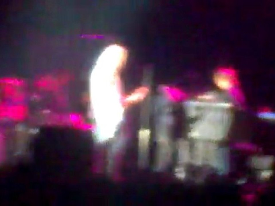 Contact Lost - guitar solo - When a Blind Man Cries - Almost Human