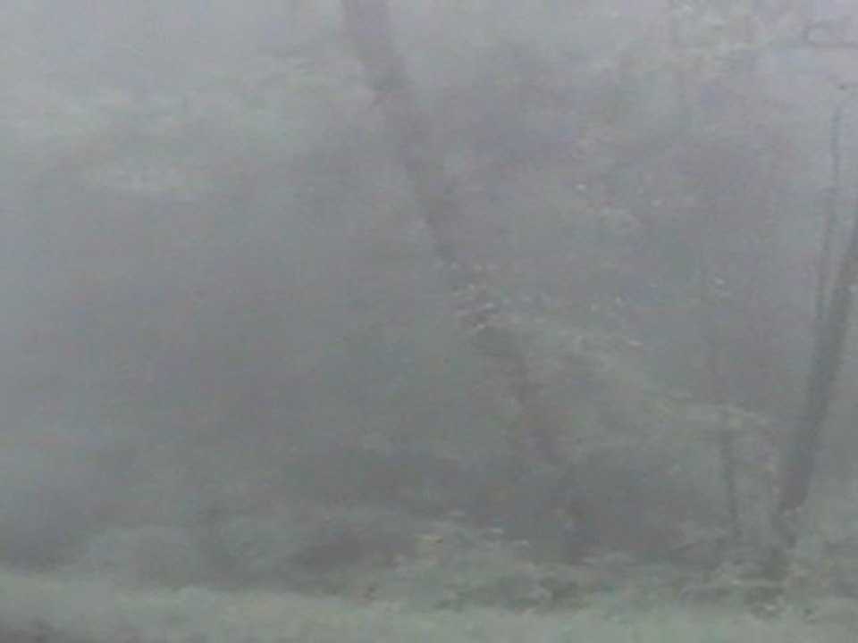 video crash rallye epinne mont du chat 2011