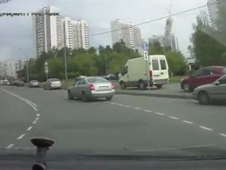 Поворот в управляемом заносе/City drift(strangeworlds.at.ua)