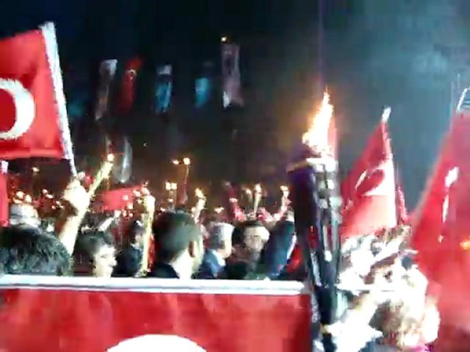 19 mayis 2011 Besiktas Barboros Meydanı