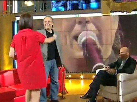 TV3 - Divendres - Serrat, Hijo de la luz y de la sombra