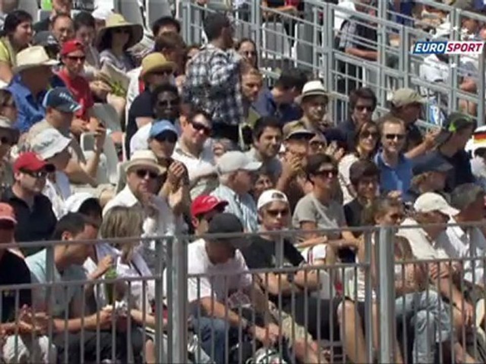 Querrey geriden gelerek