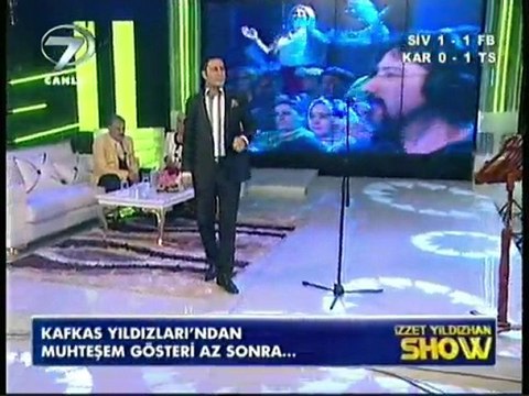 İzzet Yıldızhan - Türkülerle Gömün Beni