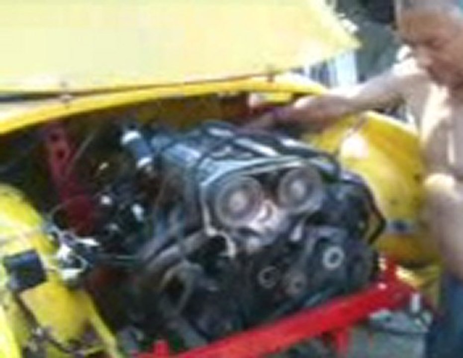 F7R 700 dans une dauphine