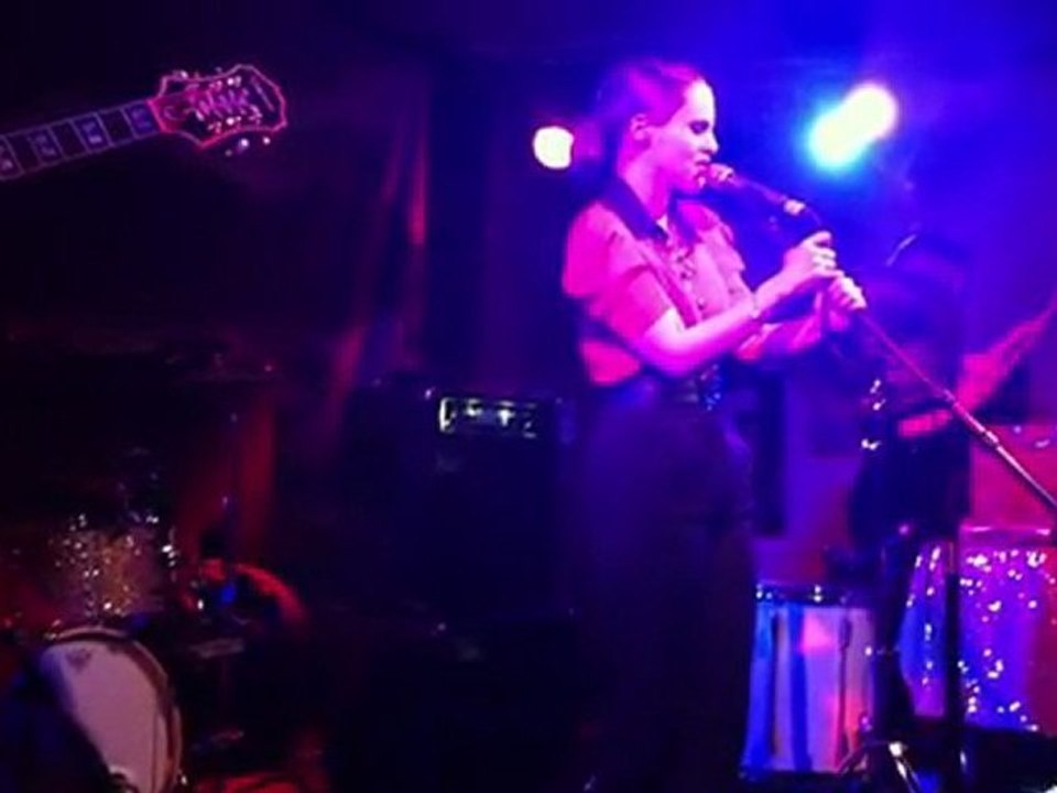 Anna Calvi - Munich 06.04.2011