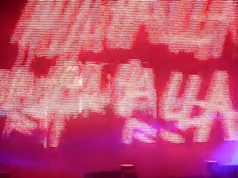 20/05/11 - Concert Soprano - Zenith de Paris - Début + Halla Halla