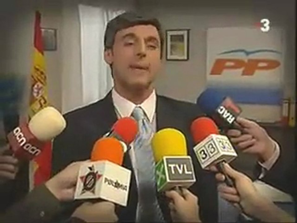 TV3 - Polònia - Acebes nega la teoria de la conspiració