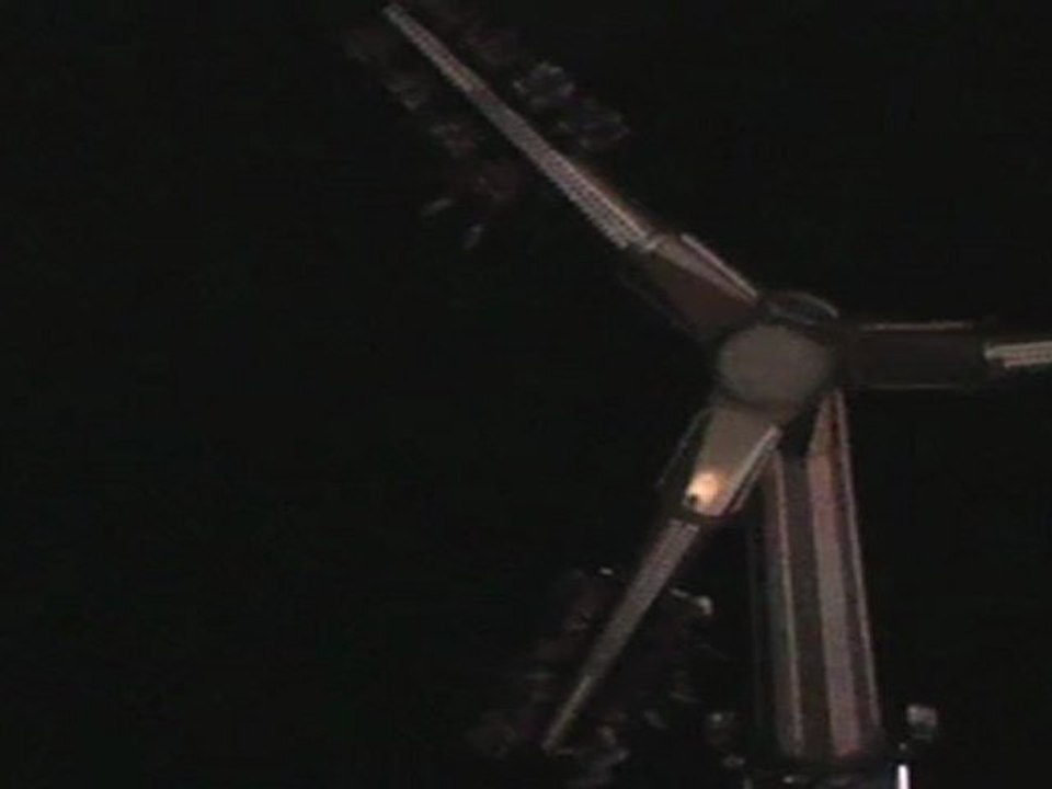 M2U00352
