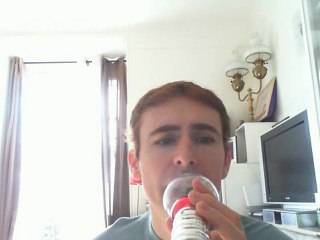 Wiwi égratigne "you can get it if you really want"