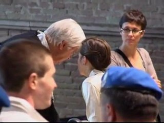 Knox experts given extra time to review evidence