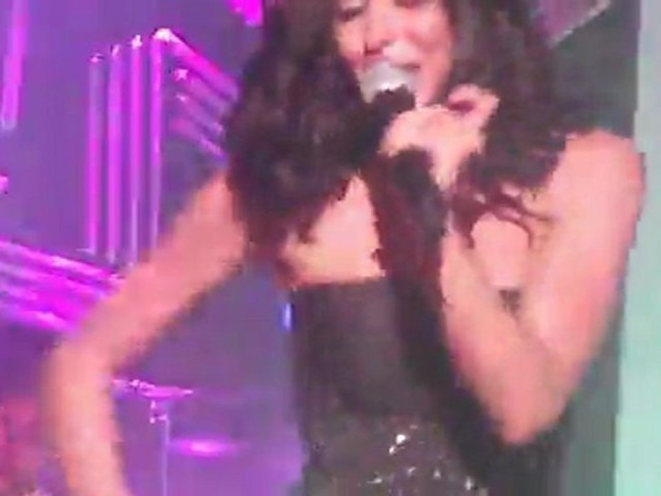 20.05.11 Le Trianon - Jenifer - Les Autocollants