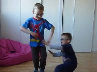 Spectacle de Ethan et Nolan