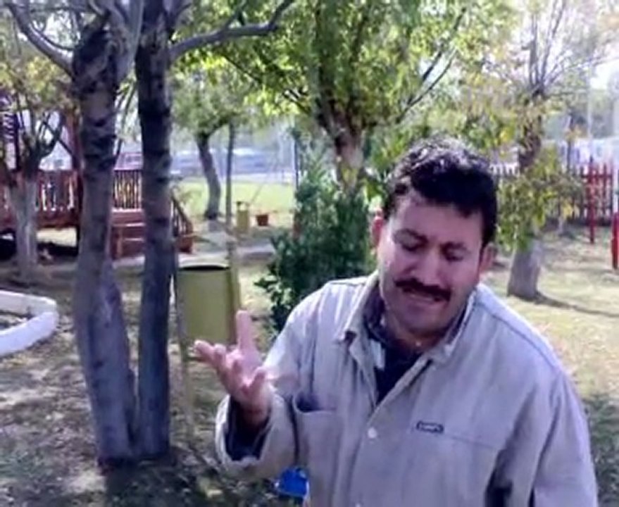 DERBEDER ALİ DİNDAR SANMA SANA DÖNECEGİM (FERDİ TAYFUR)-(^_^)