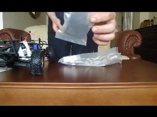 Traxxas Slash(5803) Kutu içeriği